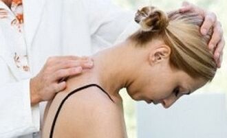 Grënn fir d'Entwécklung vun cervical osteochondrosis